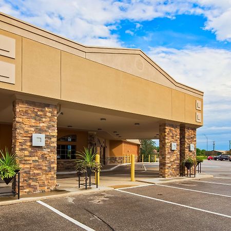 Crossroads Hotel & Event Center Fort Dodge Exteriér fotografie